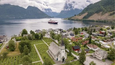 Hurtigruten’s Open Village Experiences Set to Expand After a Breakout First Season