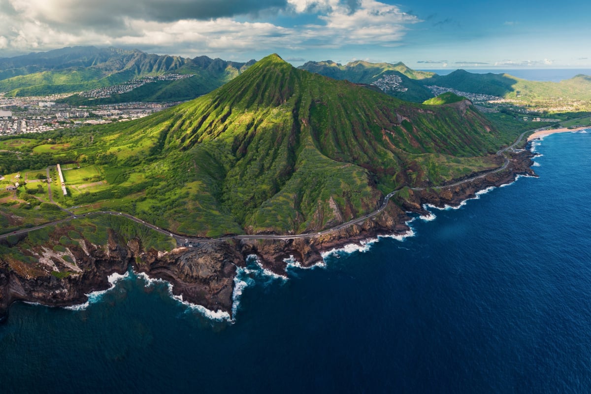 Panoramic view of Oahu greenery and coastline